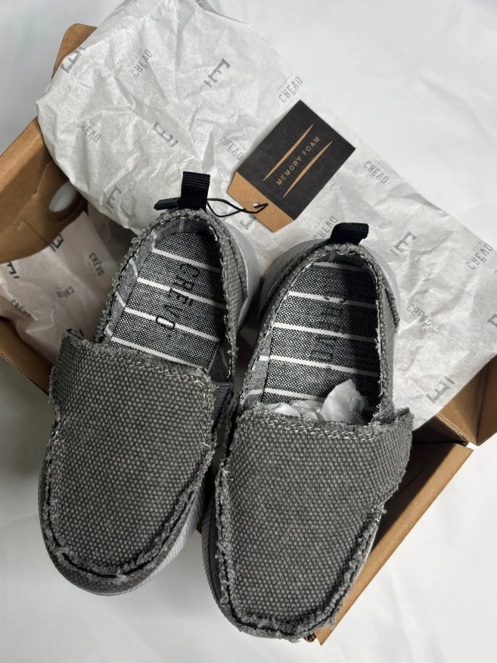 Crevo Kids Gray Canvas Slip-On Loafers | NWT - Picture 1 of 8
